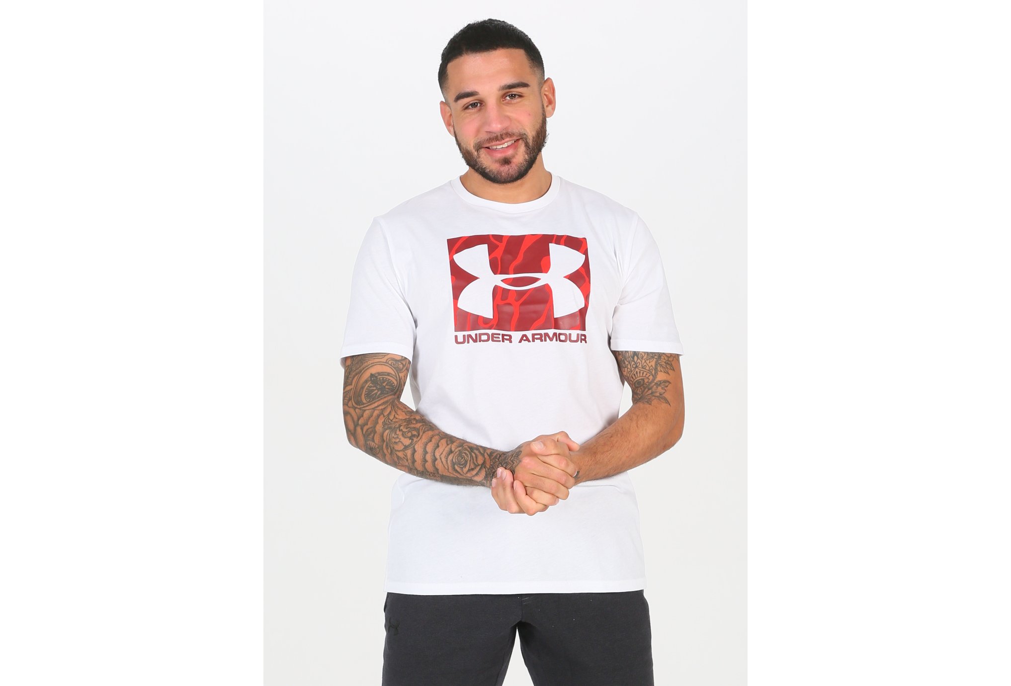 Under Armour Camo Boxed Logo M Diététique Vêtements homme