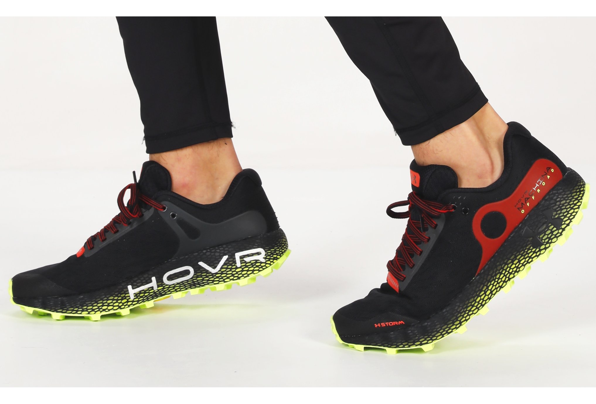 under armour hovr machina black