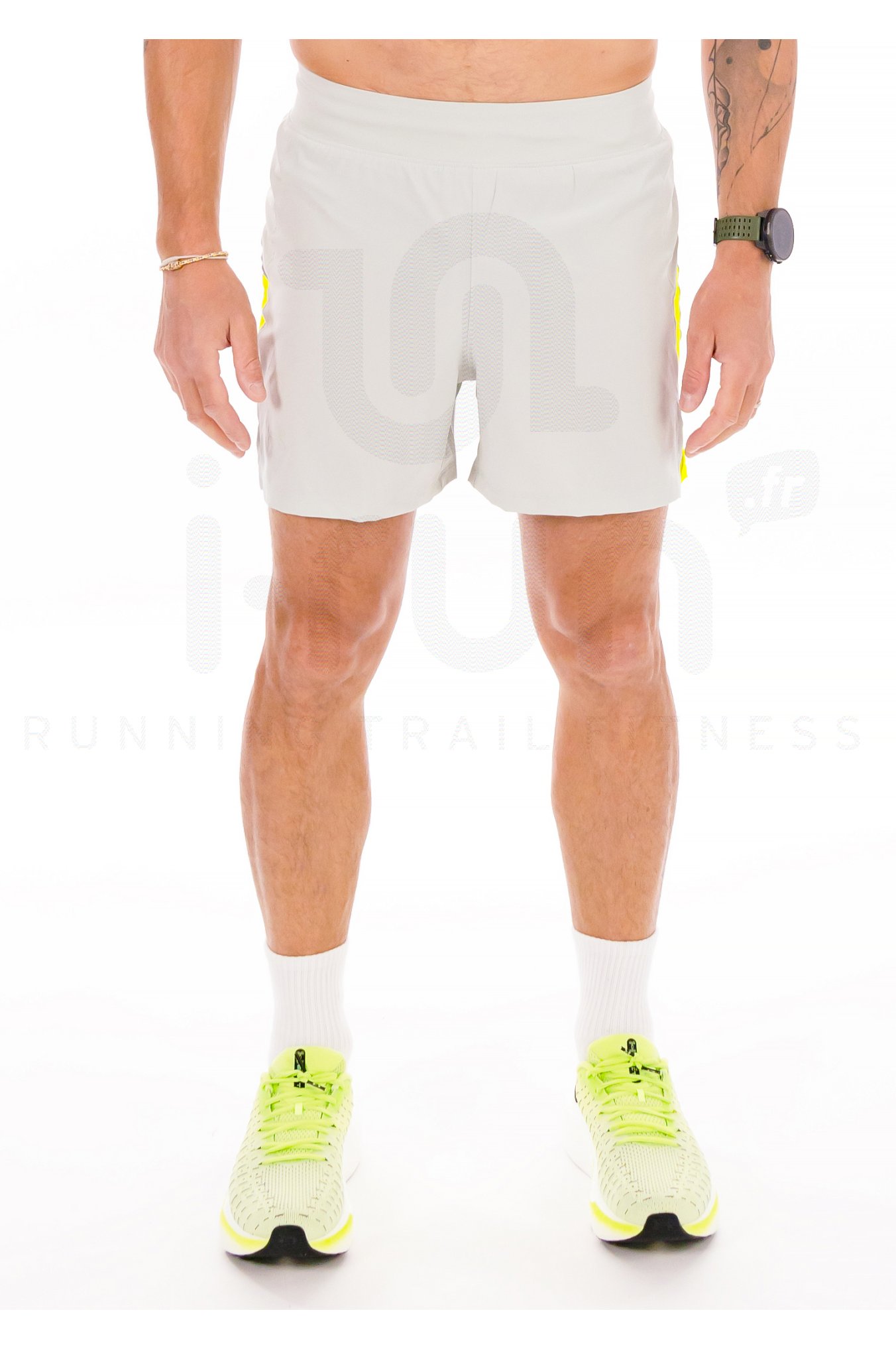 Under Armour Launch Elite
