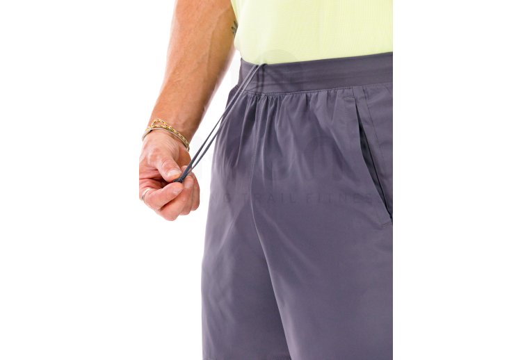 Under Armour Launch M