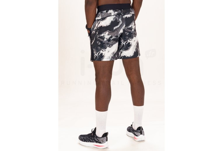 Under Armour pantal�n corto Run Anywhere