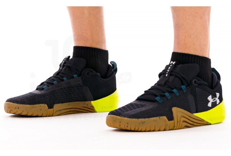Under Armour TriBase Reign 6 M