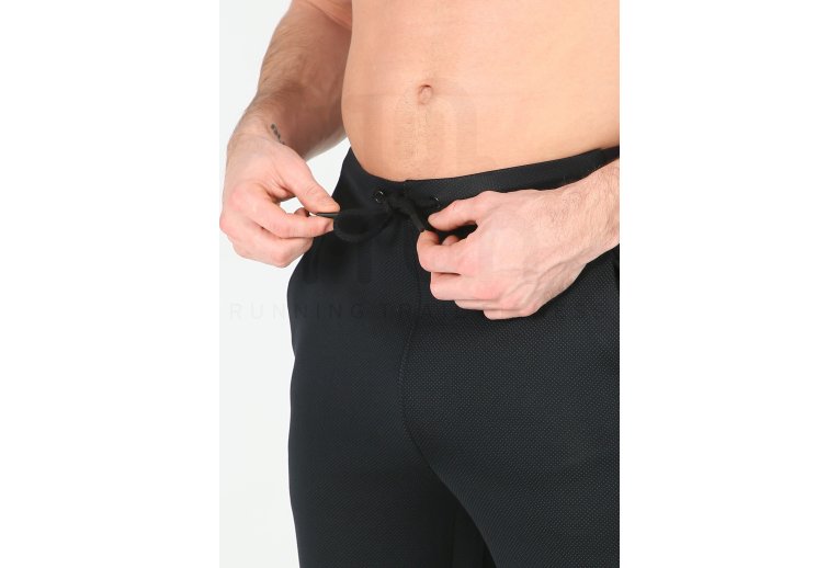 Under Armour Unstoppable Move